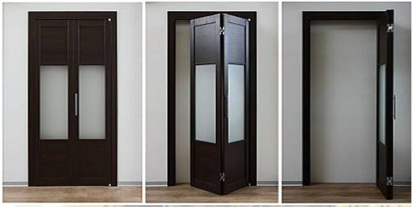 Шпонированные двери гармошка с матовыми стеклянными вставками Мурманск